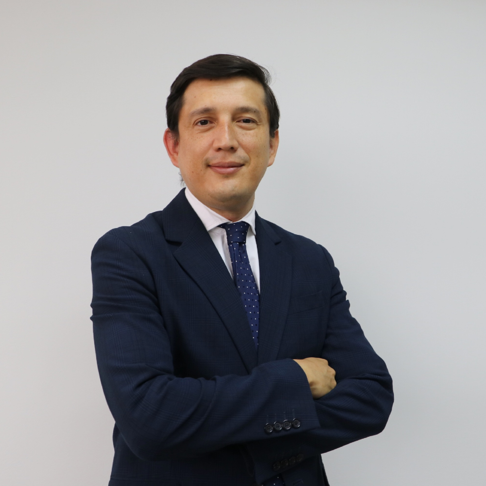 Dr. Orlando Vega Quesada